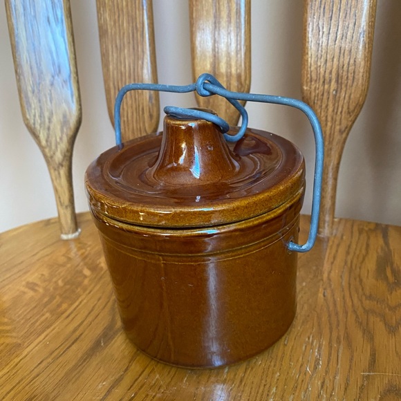 Vintage brown glazed cheese / butter crock 1982 - Picture 4 of 9